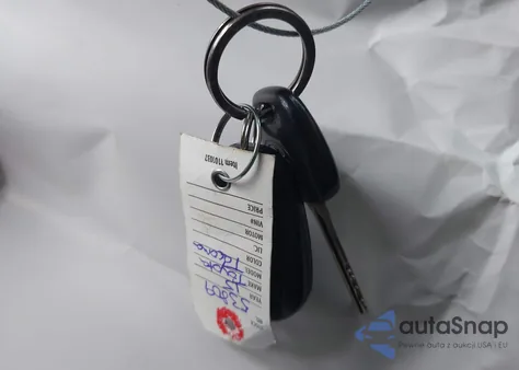 2015 Toyota Tacoma V6 z USA, uszkodzony, nr VIN 5TFMU4FN0FX032690